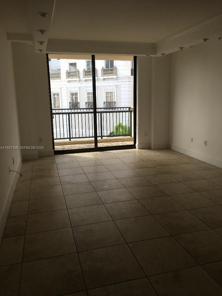 55 Merrick Way #55-552 - Photo 4 of 27