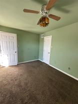 516 Holiday Dr - Photo 1 of 1