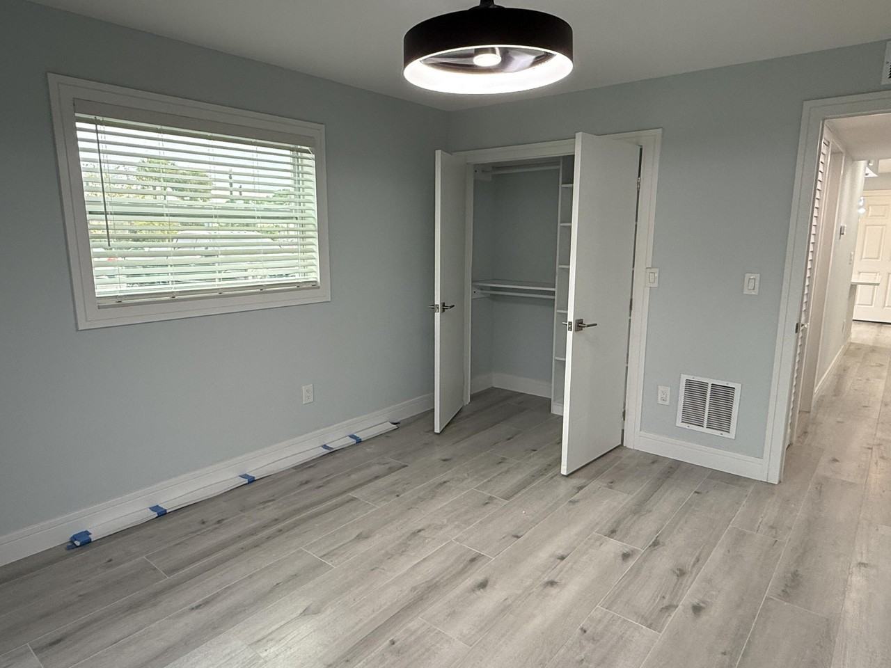 216 Normandy E #216E - Photo 3 of 35