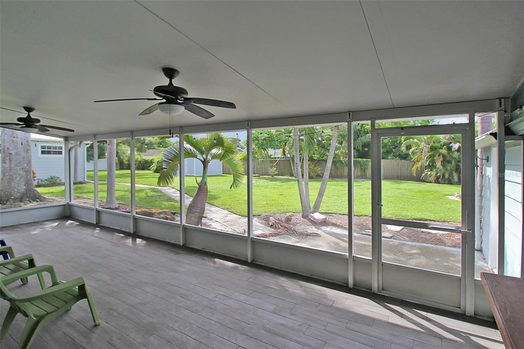 2321 18th Ave W #2321 - Photo 5 of 37