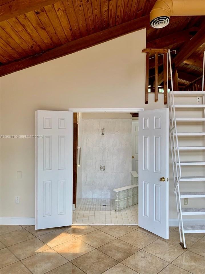 11318 Sw 114th Circle Ter #11318 - Photo 3 of 30