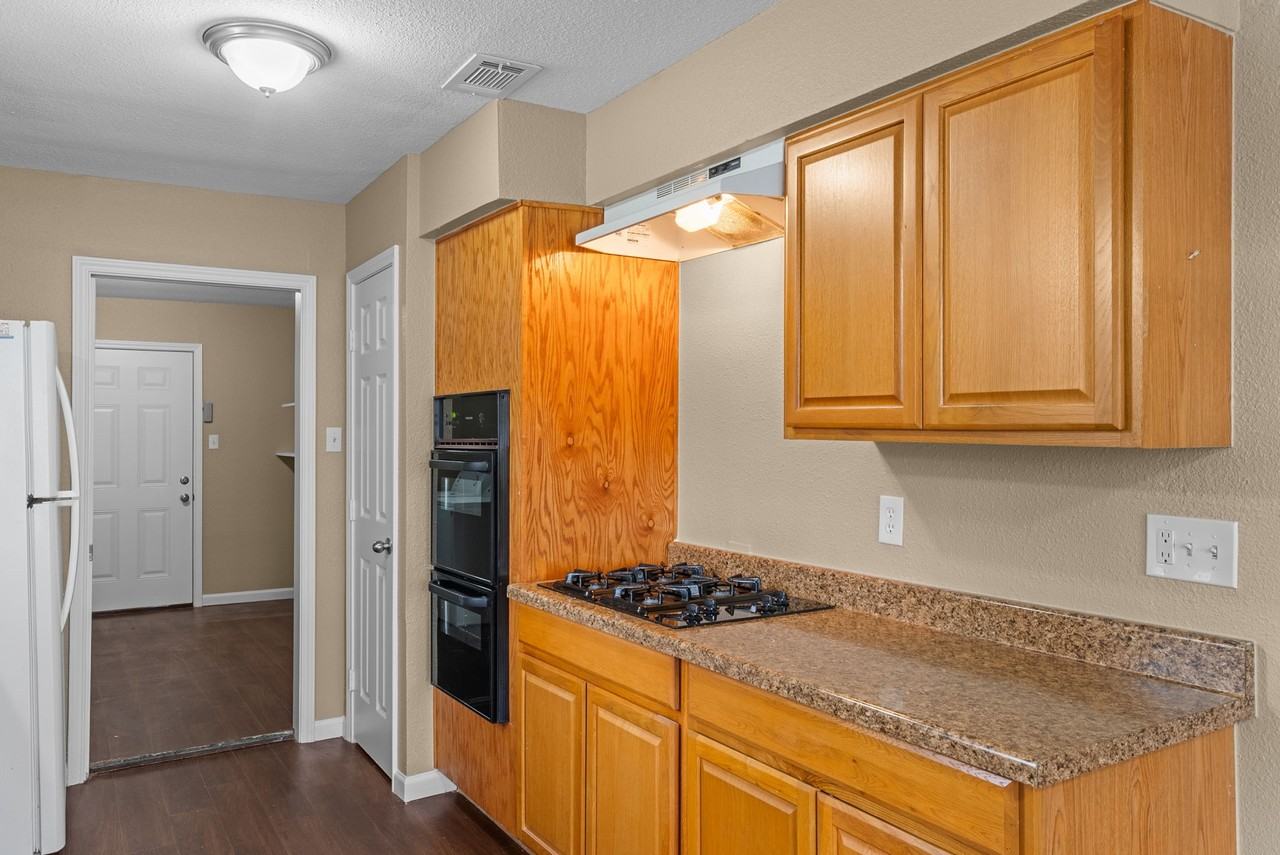 12420 Mile Dr #12420 - Photo 4 of 24