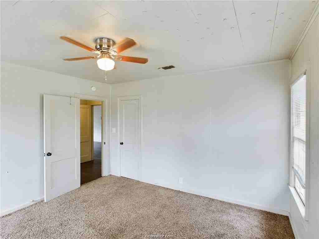 1318 Antone St #1318A - Photo 2 of 7
