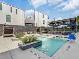 5609 Live Oak St - Photo 1 of 1