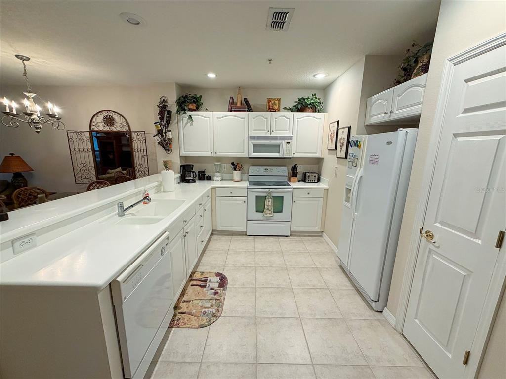 1100 Canopy Walk Ln #1100-1112 - Photo 5 of 23