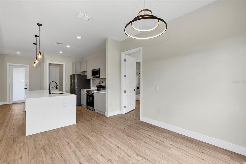 18399 Hillsborough Blvd #18399 - Photo 2 of 50