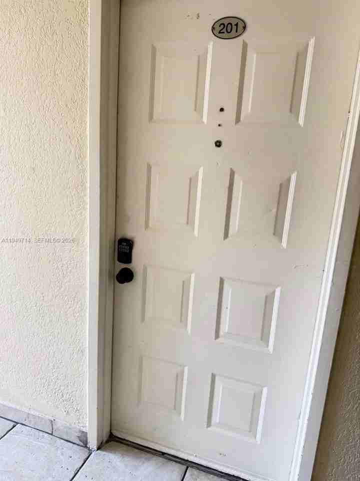 7010 Nw 186th St #7010-5201 - Photo 6 of 29