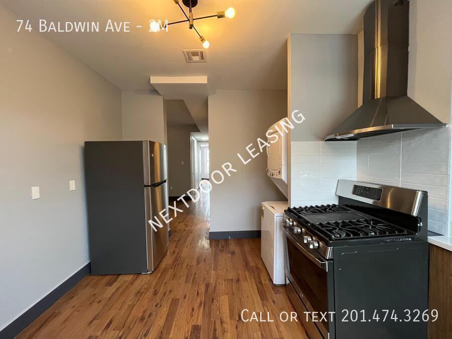 74 Baldwin Ave #2M - Photo 2 of 11