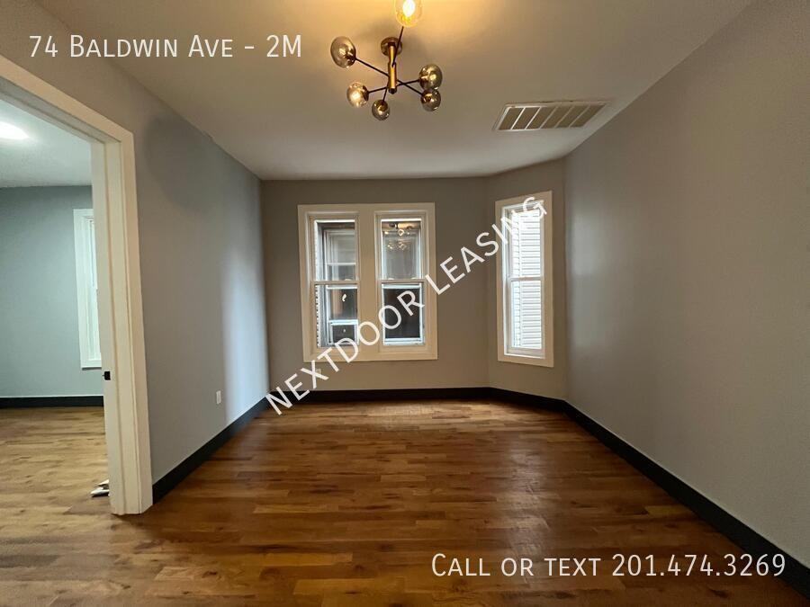 74 Baldwin Ave #2M - Photo 7 of 11