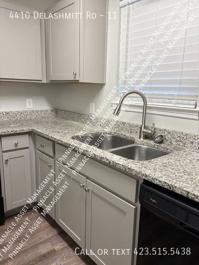 4410 Delashmitt Rd #11