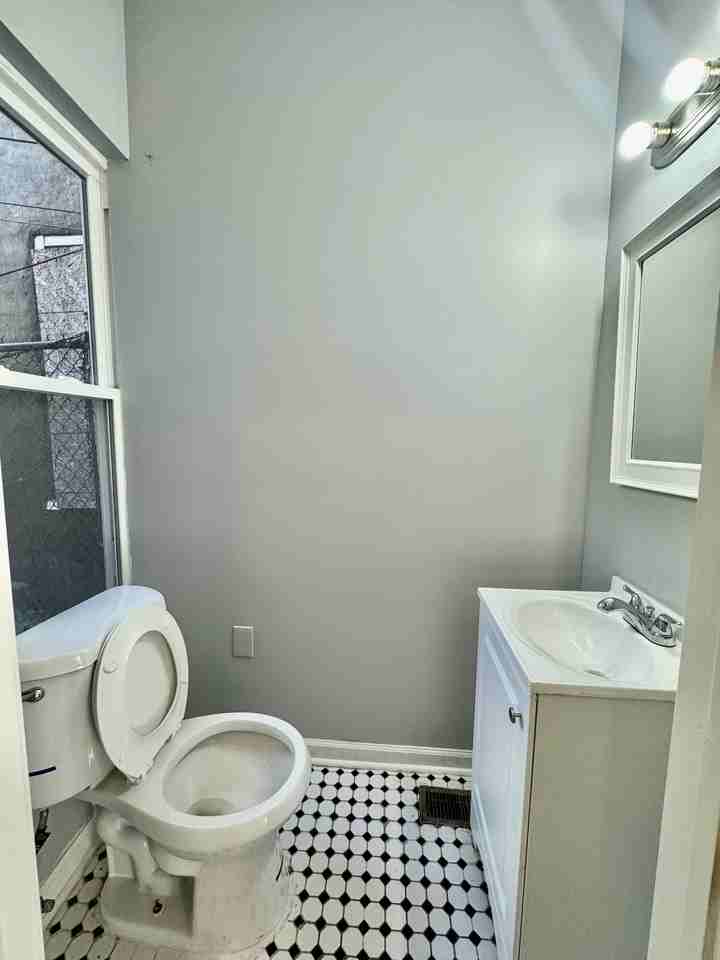 2661 N Colorado St - Photo 6 of 12