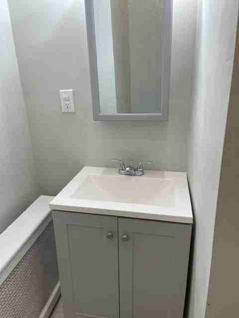 334 N Redfield St - Photo 7 of 12