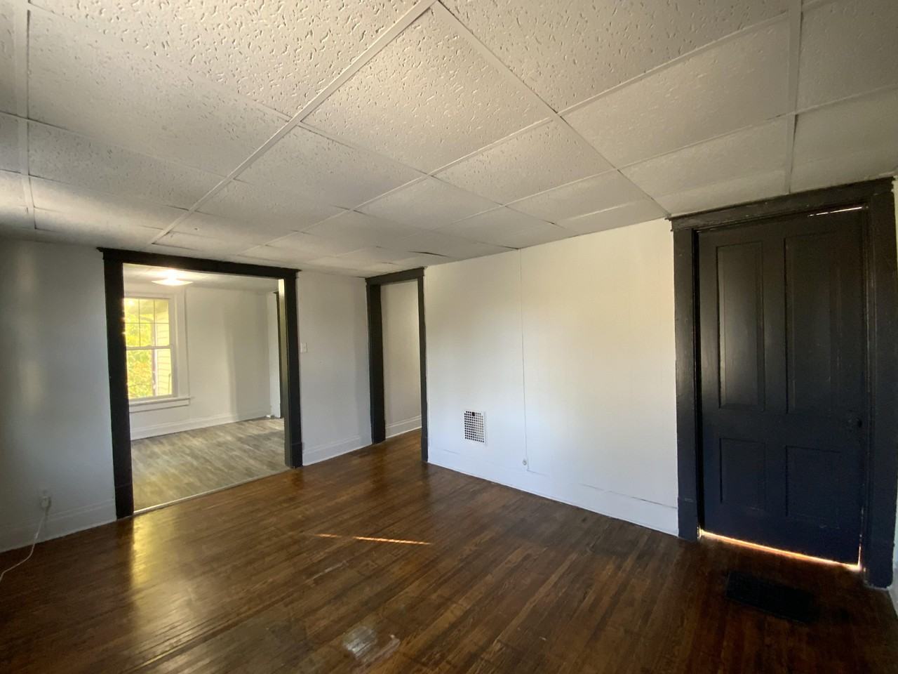 N Collett St - Photo 7 of 15