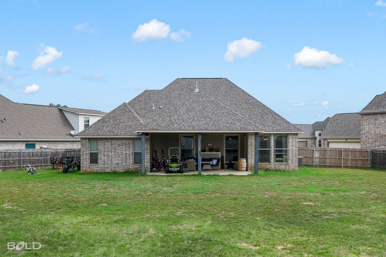 701 Fir Wood Ln - Photo 5 of 36