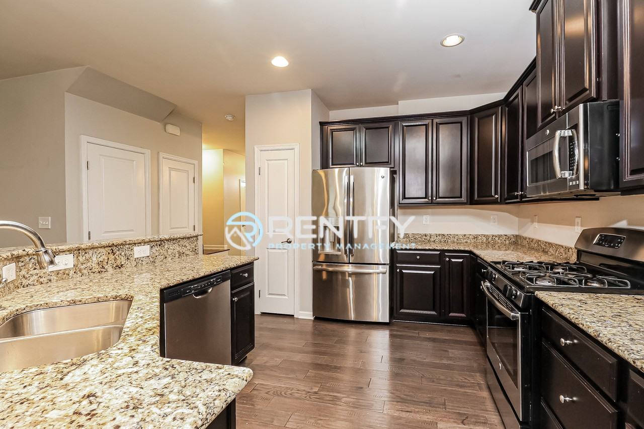 3303 Major Samuals Way #1 - Photo 6 of 15