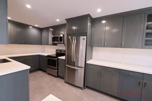 featured image of 324 N Oakhurst Dr