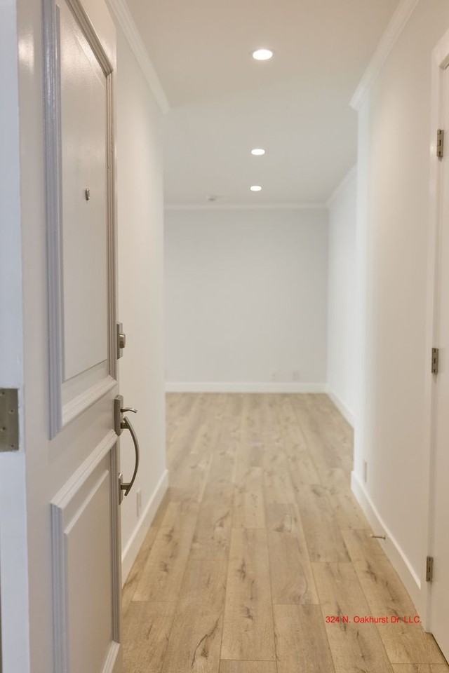 324 N Oakhurst Dr LLC - Photo 3 of 24