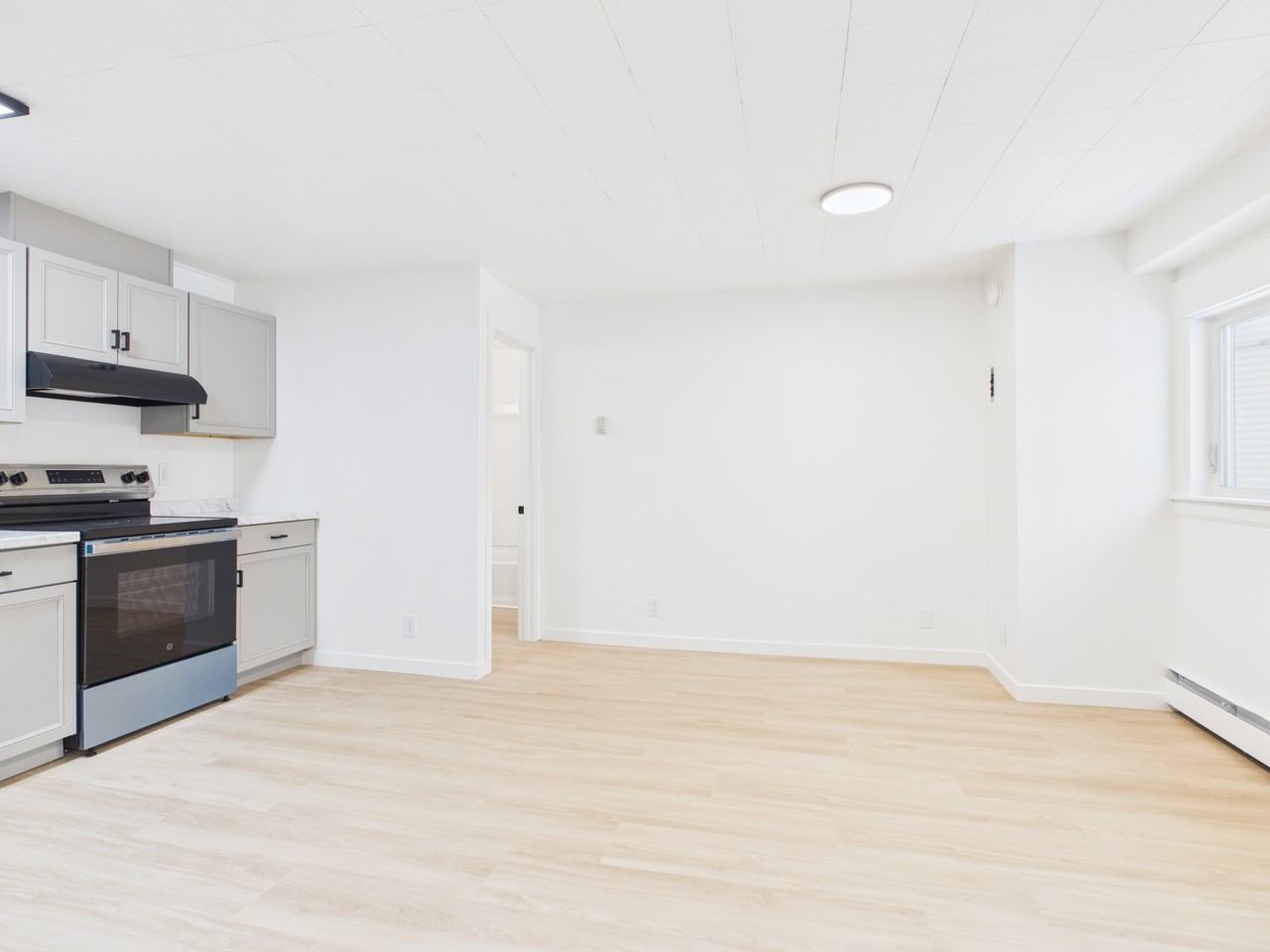 902 Gilmore St #H - Photo 2 of 9