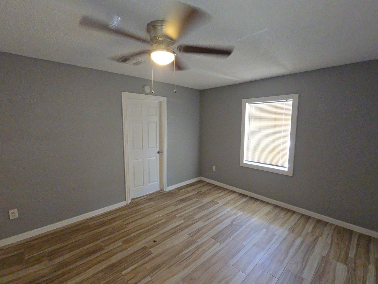 5115 Balkin St - Photo 7 of 26