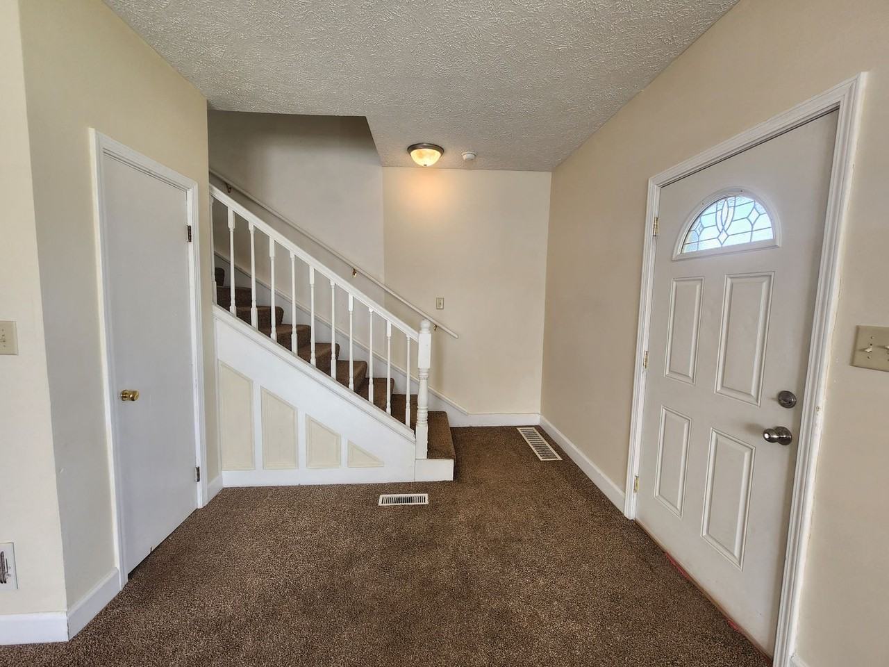 1017 S 25th St - Photo 3 of 21