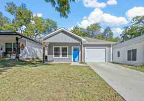 featured image of 517 E Heron St #1