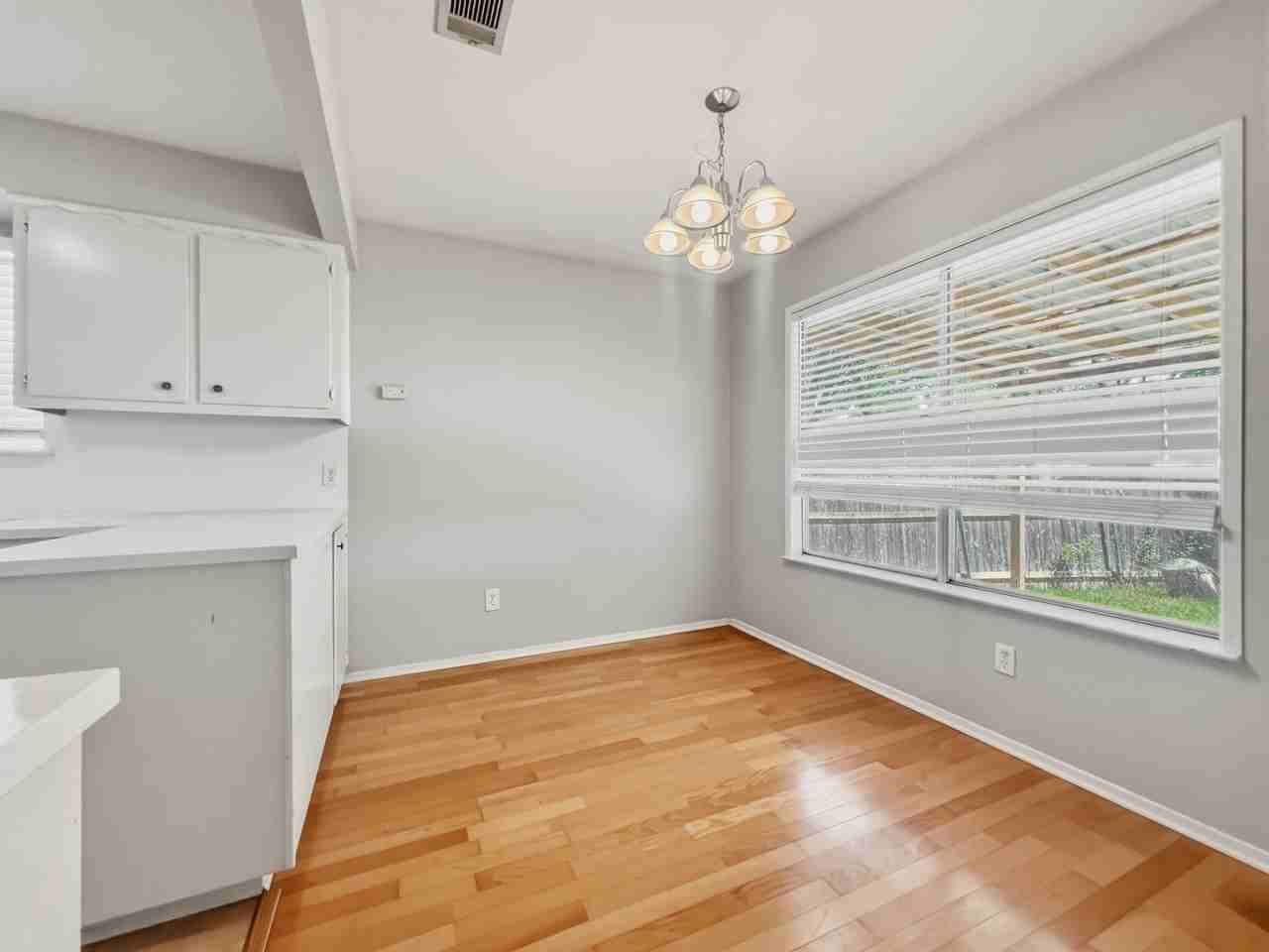 9807 Mountain Quail Rd - Photo 6 of 21