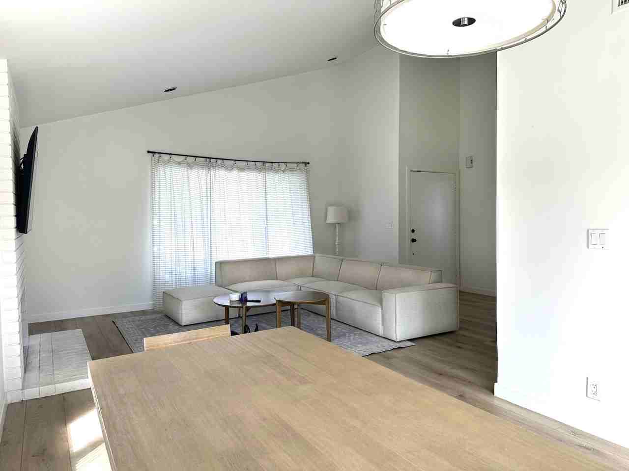 2940 Luff Ct - Photo 4 of 18