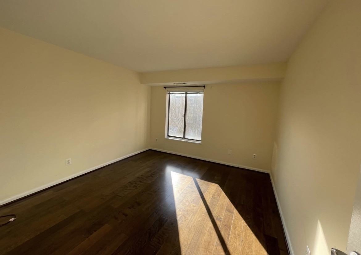 6001 Arlington Blvd #503 - Photo 7 of 11