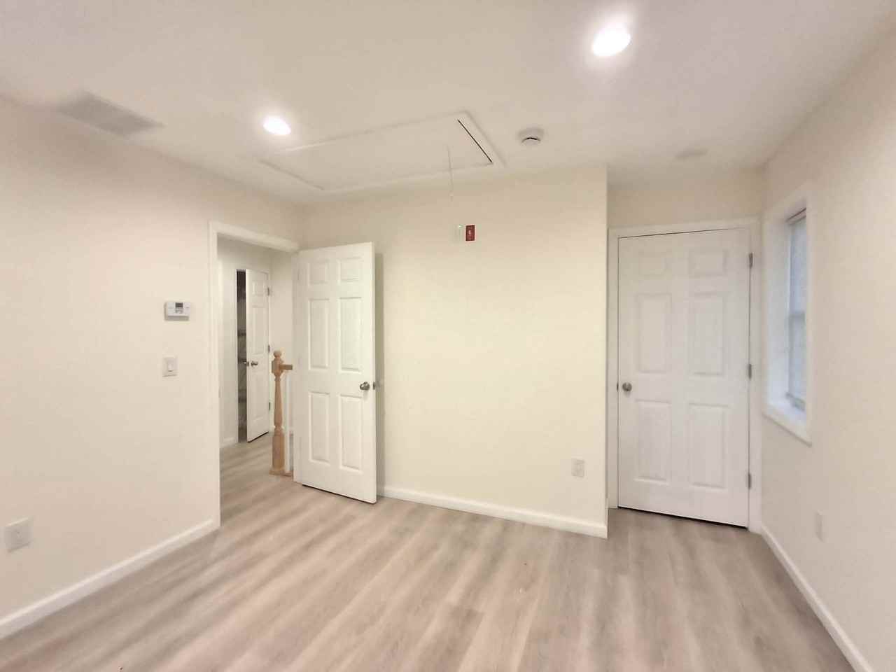 49 Hillside Ave - Photo 4 of 10