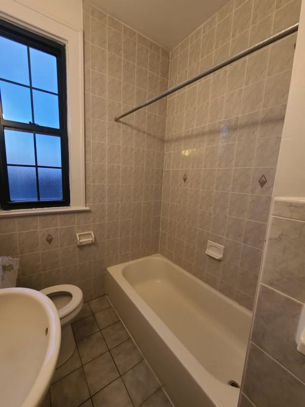 109 Chestnut St - Photo 3 of 7