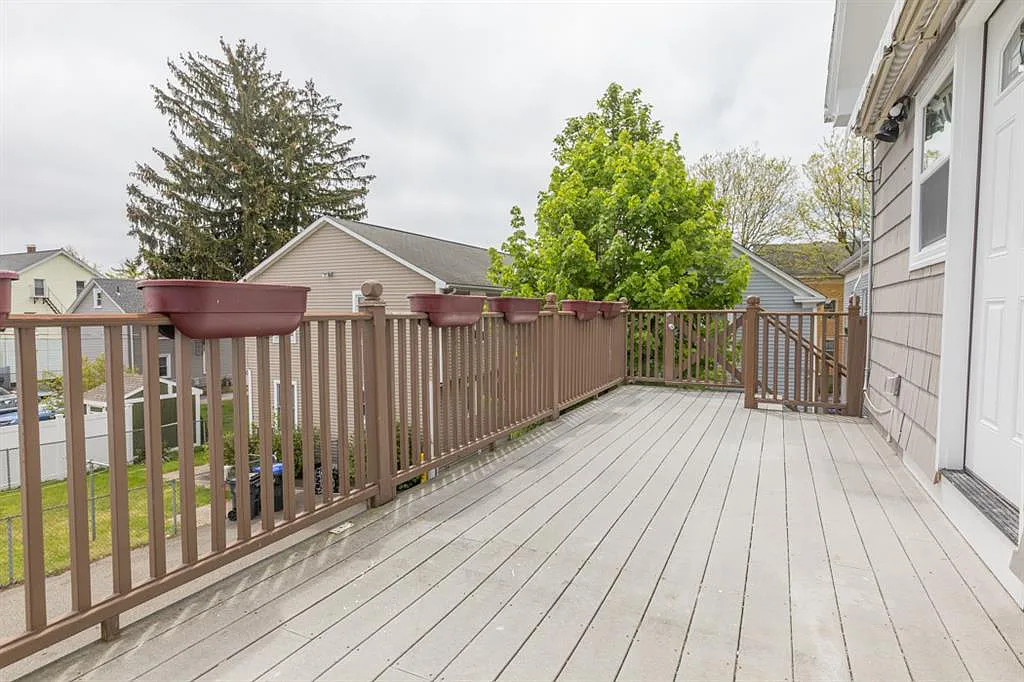 205 Ives St #2 - Photo 5 of 9