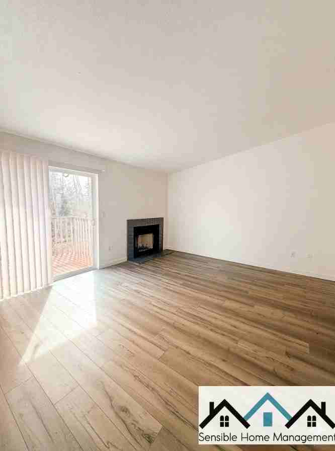 1018 76th Street Ct E #C - Photo 2 of 9