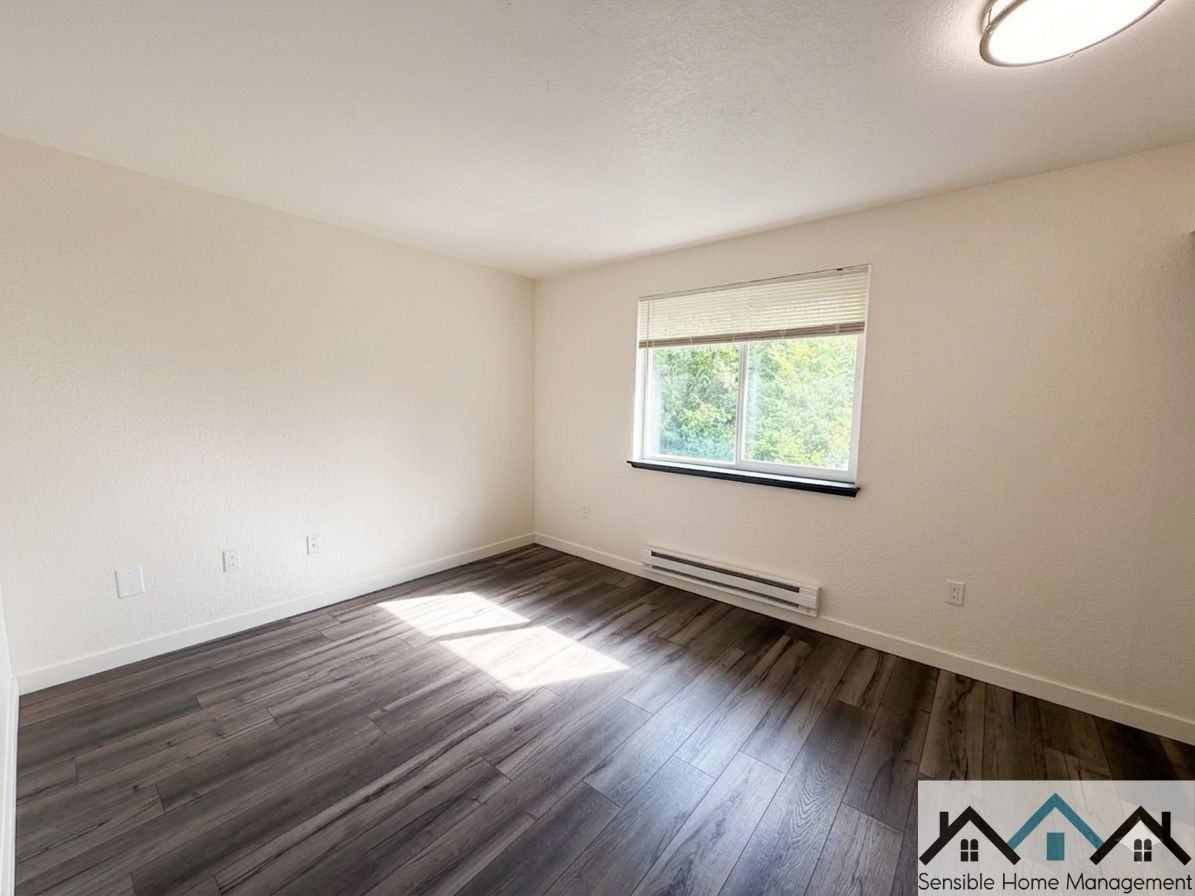 1018 76th Street Ct E #C - Photo 7 of 9