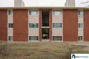 2417 Vine - Photo 1 of 1