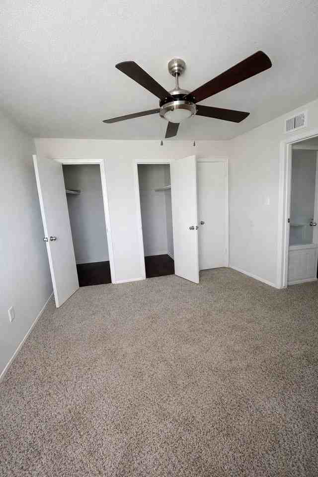 Parkwood Apartments - Photo 6 of 14