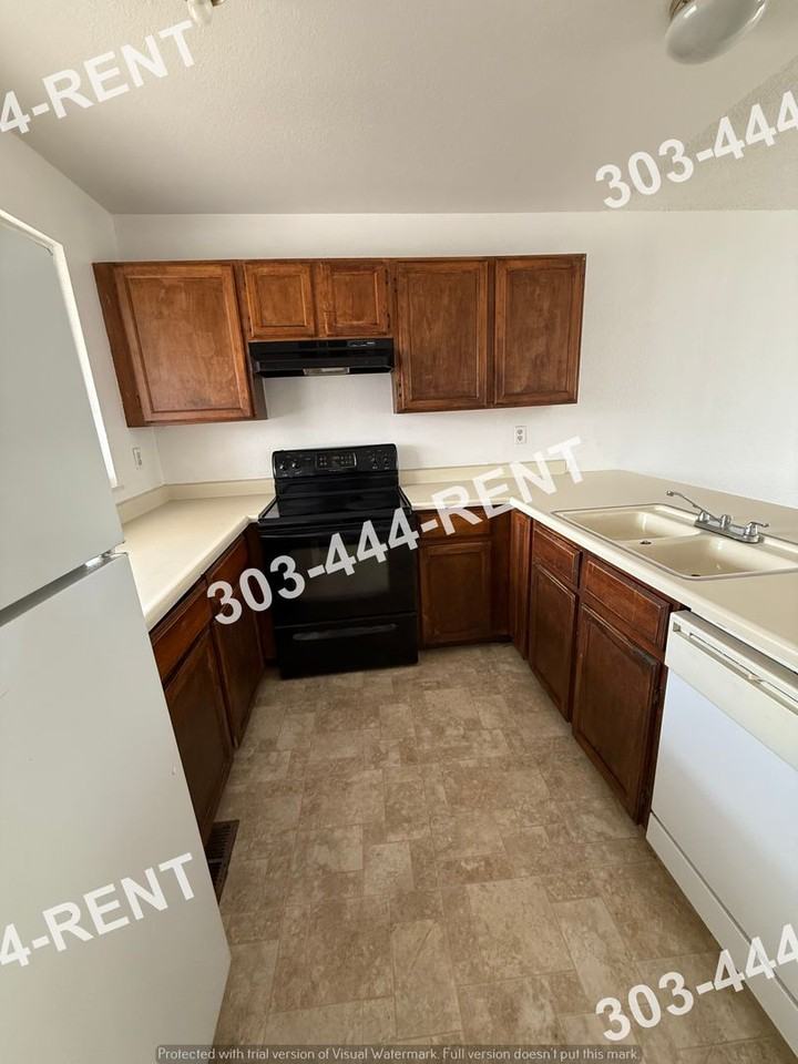 20740 Kelly Pl - Photo 2 of 9