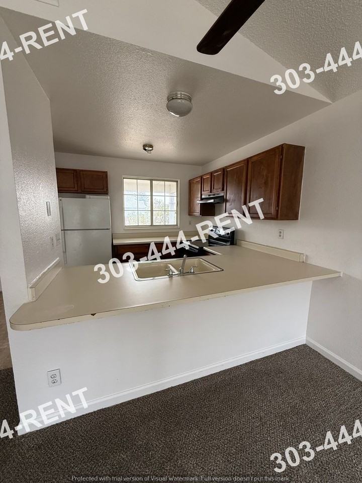 20740 Kelly Pl - Photo 3 of 9