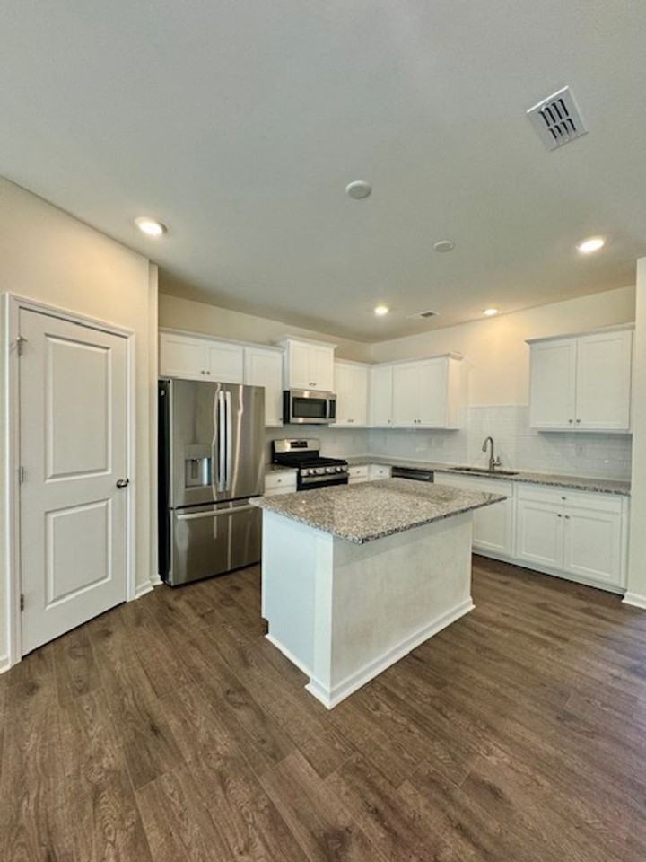 206 Harpers Run Ln - Photo 3 of 21