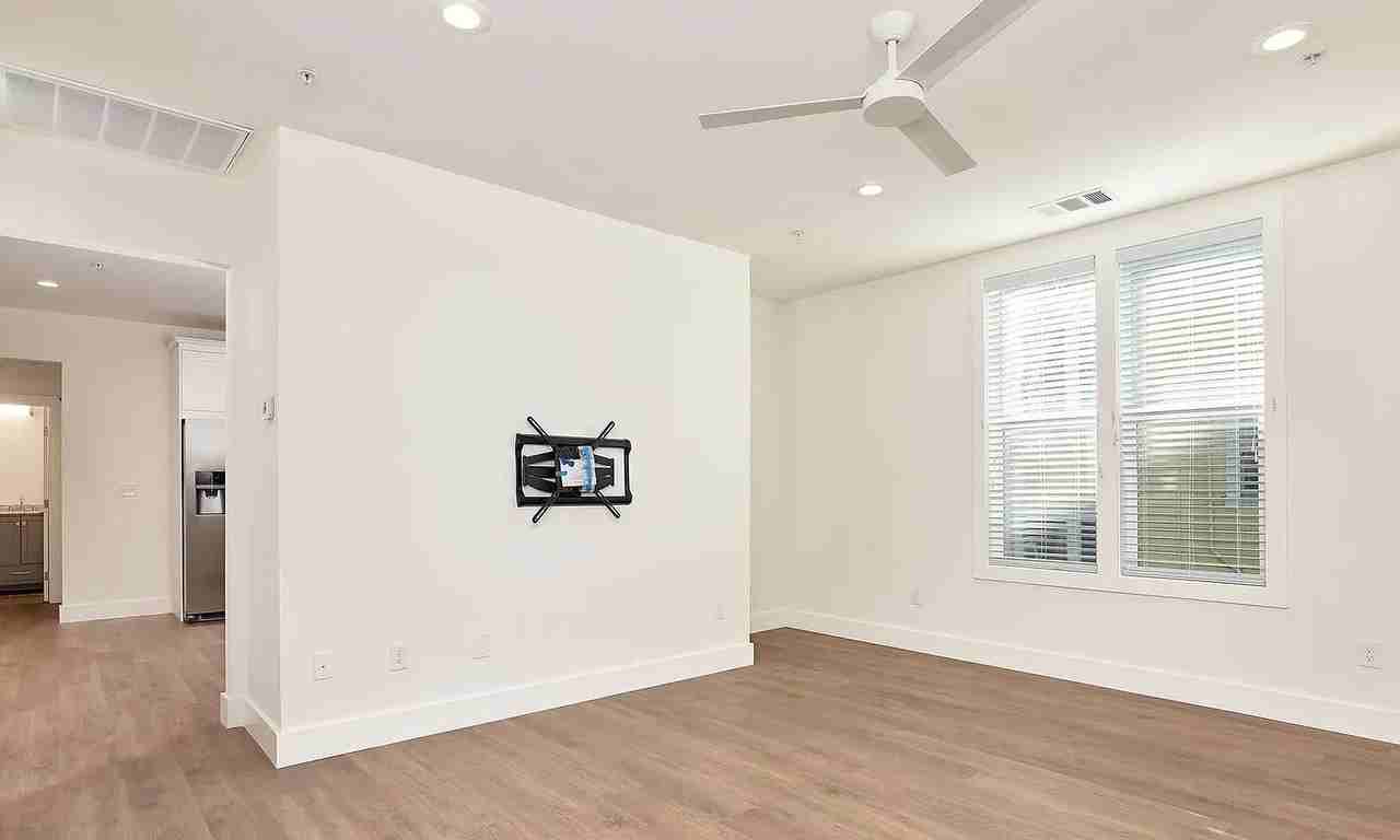 2332 Channing Way - Photo 6 of 12