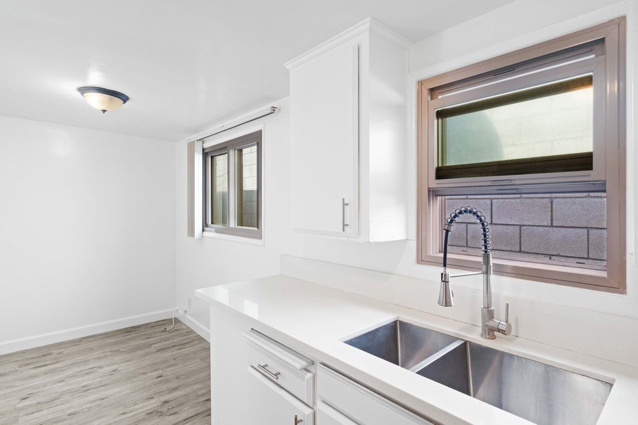 620 East Imperial Avenue - Photo 6 of 20