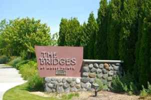 featured image of 4395 Westshore Dr Ne #103