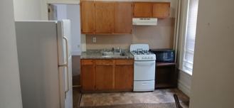 216 N 4th St - Photo 1 of 1