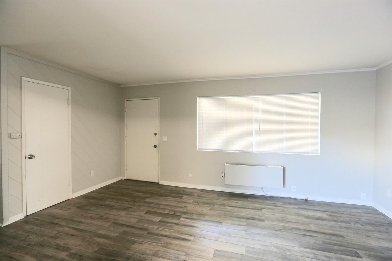 1169 N. Escondido Blvd. - Photo 3 of 50