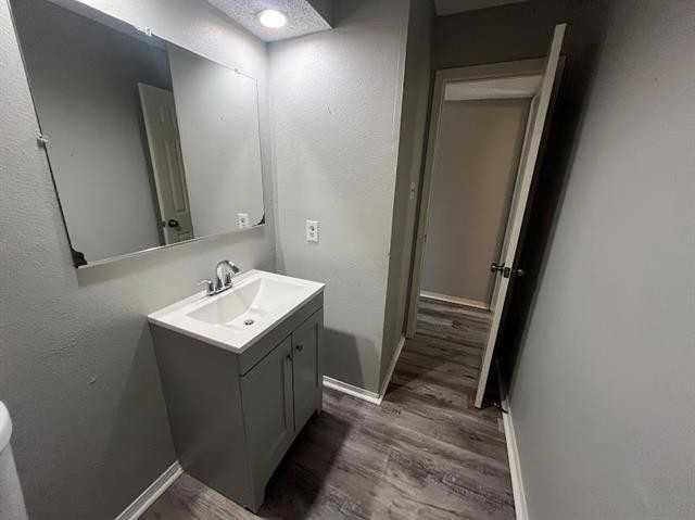 76 Carriage Lane - Photo 7 of 9