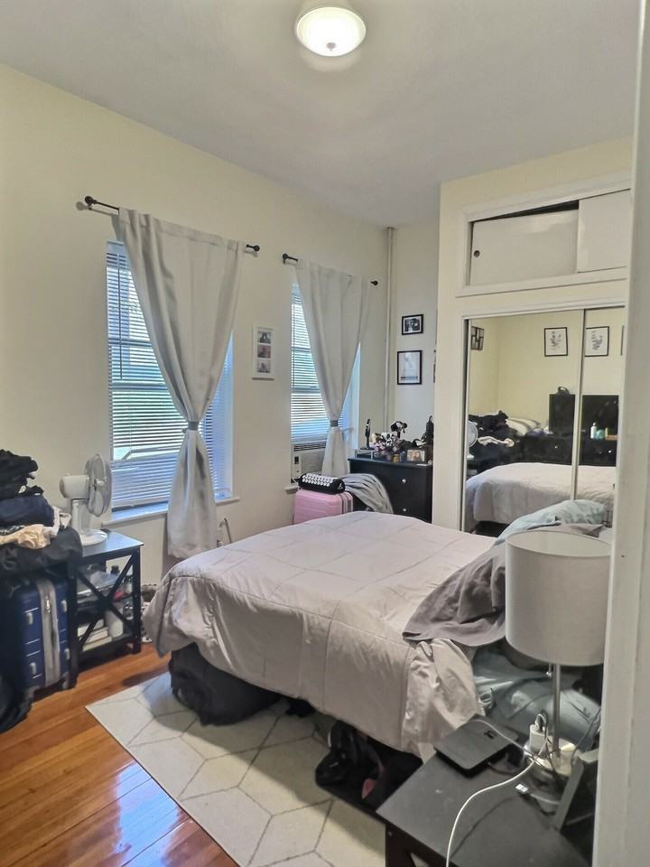 BEACON REALTY TRUST - Photo 5 of 15