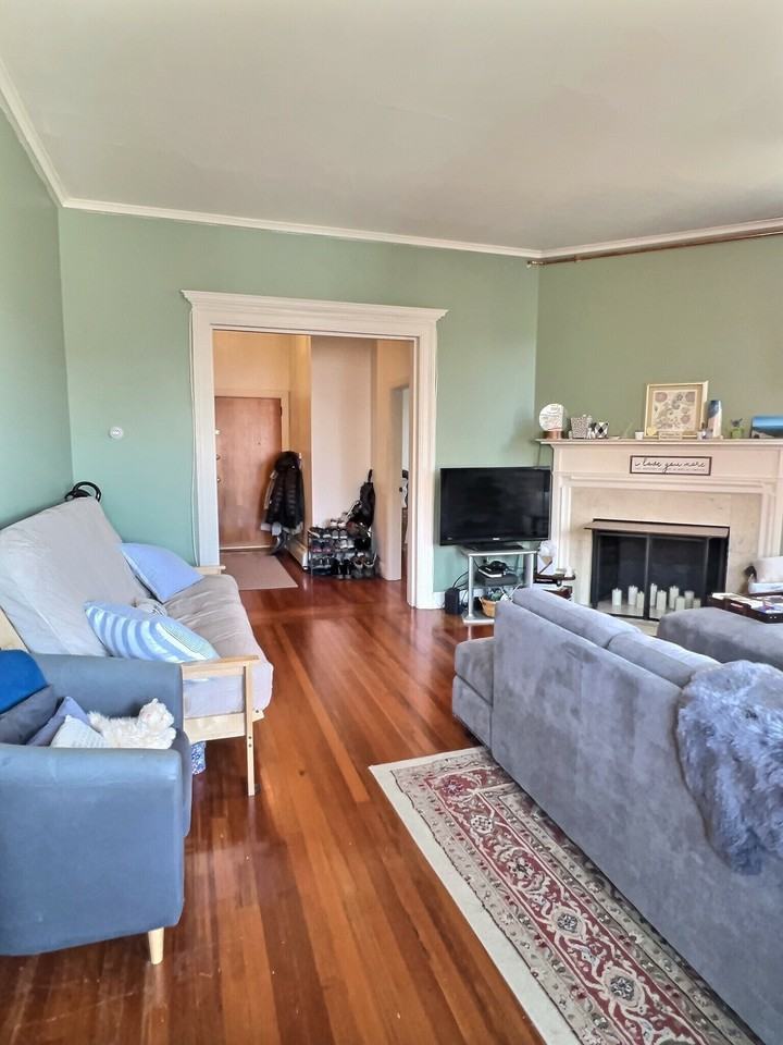 25 Garrison Road - Photo 2 of 6