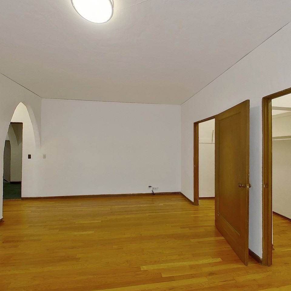 Margaret Hall - Photo 4 of 40