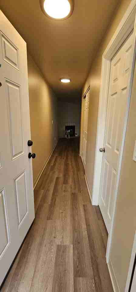 B611-3B - Photo 2 of 15