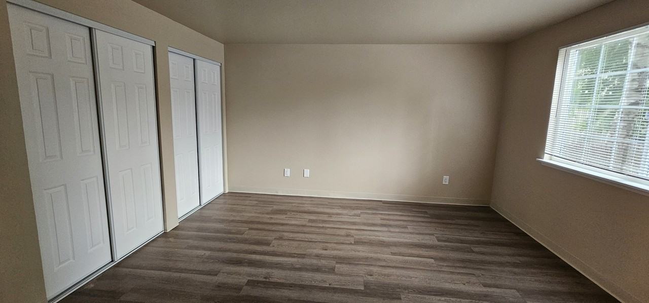 B611-3B - Photo 5 of 15