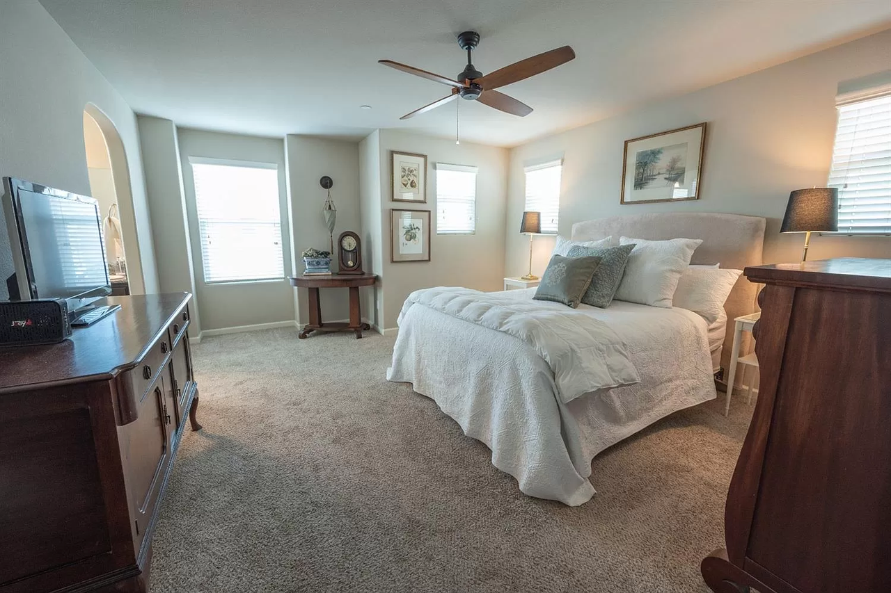 1528 Lambourn Way #NA - Photo 4 of 12